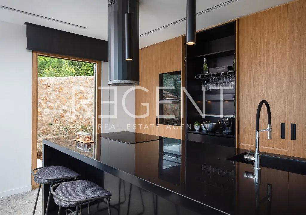 Dubrovník - Elegantná vila moderného dizajnu 394 m2
