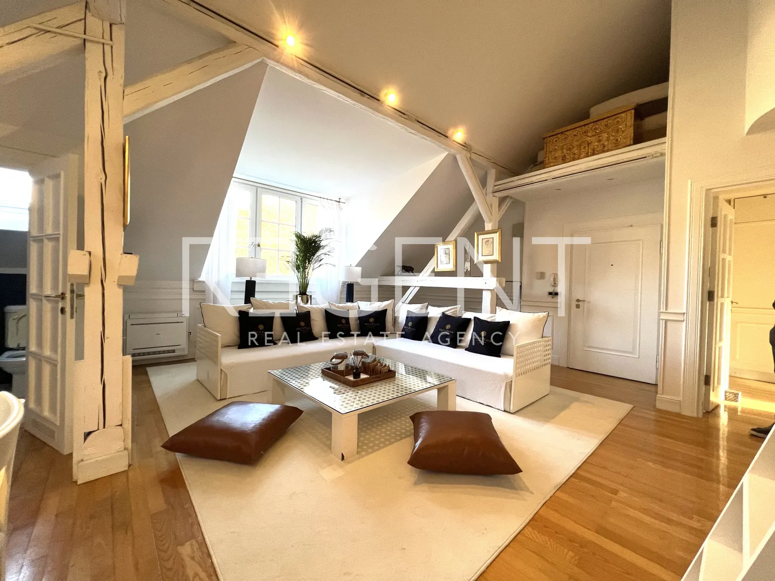 Zagreb, Gornji grad - Trosoban stan 102 m2 najam