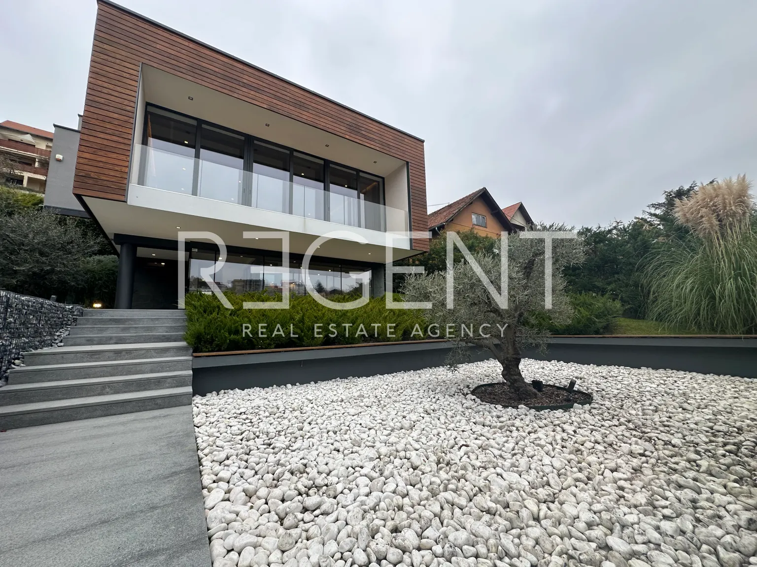 Zagreb, Gračani - Ekskluzivna vila 450 m2