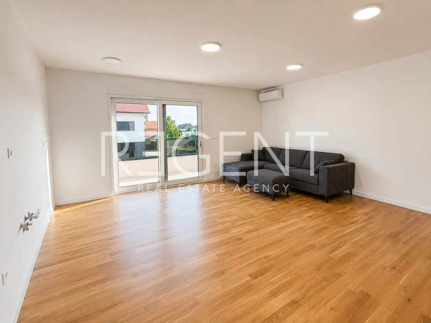 Velika Gorica, Gradići – trosoban stan 60 m² za najam, novogradnja