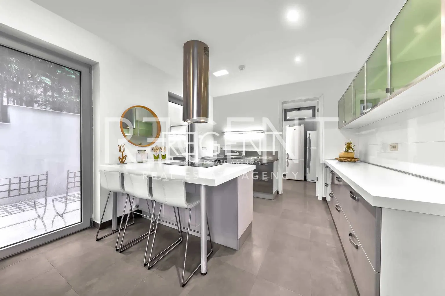 Záhřeb, Šestine - Luxusní dům s bazénem 400 m2