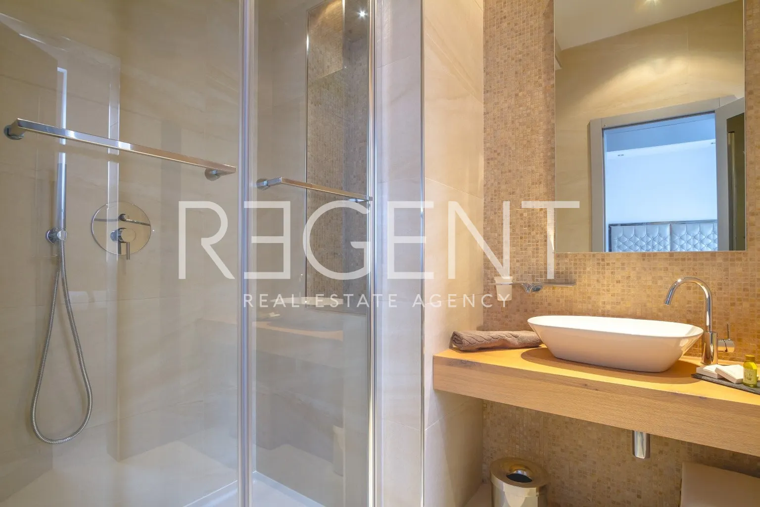 Krk - Luxusní vila k pronájmu 160 m2