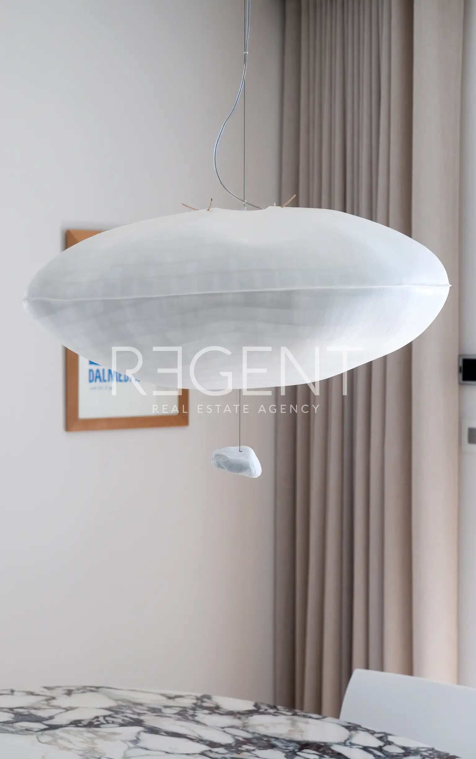 Split, Žnjan - Luksuzno dvosobno stanovanje z odprtim pogledom na morje