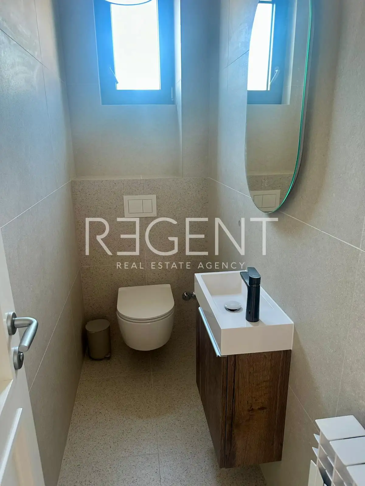 Záhreb, Vrhovec - byt na prenájom s dvorom a garážou