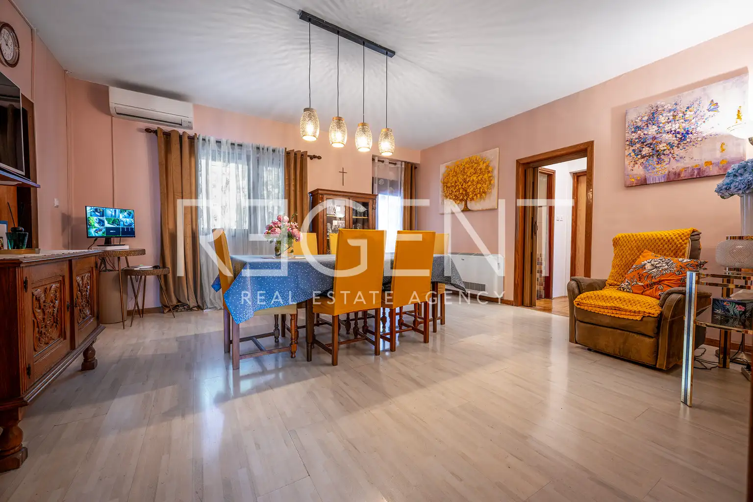 Kuća 340 m², Črnomerec — 2 stambene jedinice i poslovni prostor