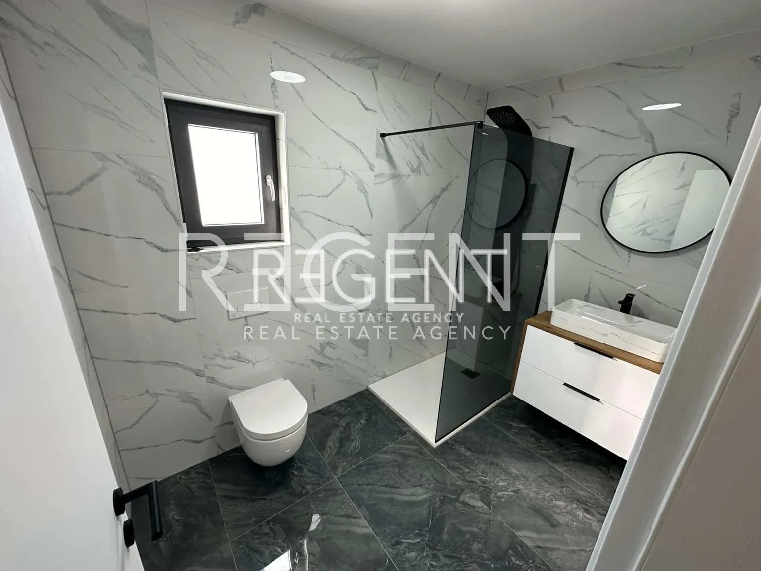 Zadar, Vir - Luksuzni penthouse 50m od mora 136 m2