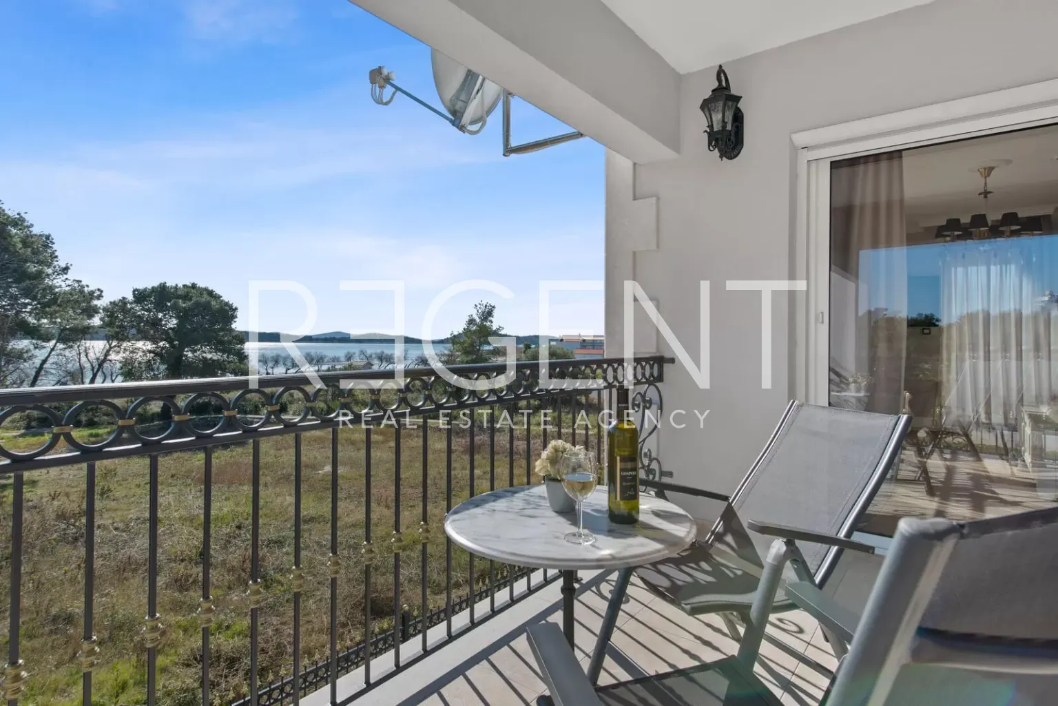 Šibenik, Vodice - luxusní vila s bazénem a panoramatickým výhledem 530m2