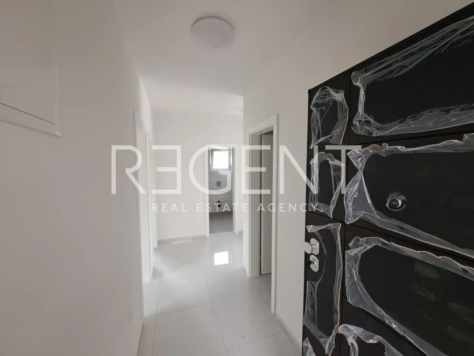Novi Vinodolski - Appartement moderne de trois pièces dans un endroit calme 67 m2