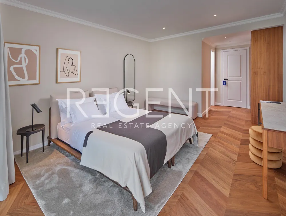 Trogir - Moderna vila s pogledom na morje 341 m2