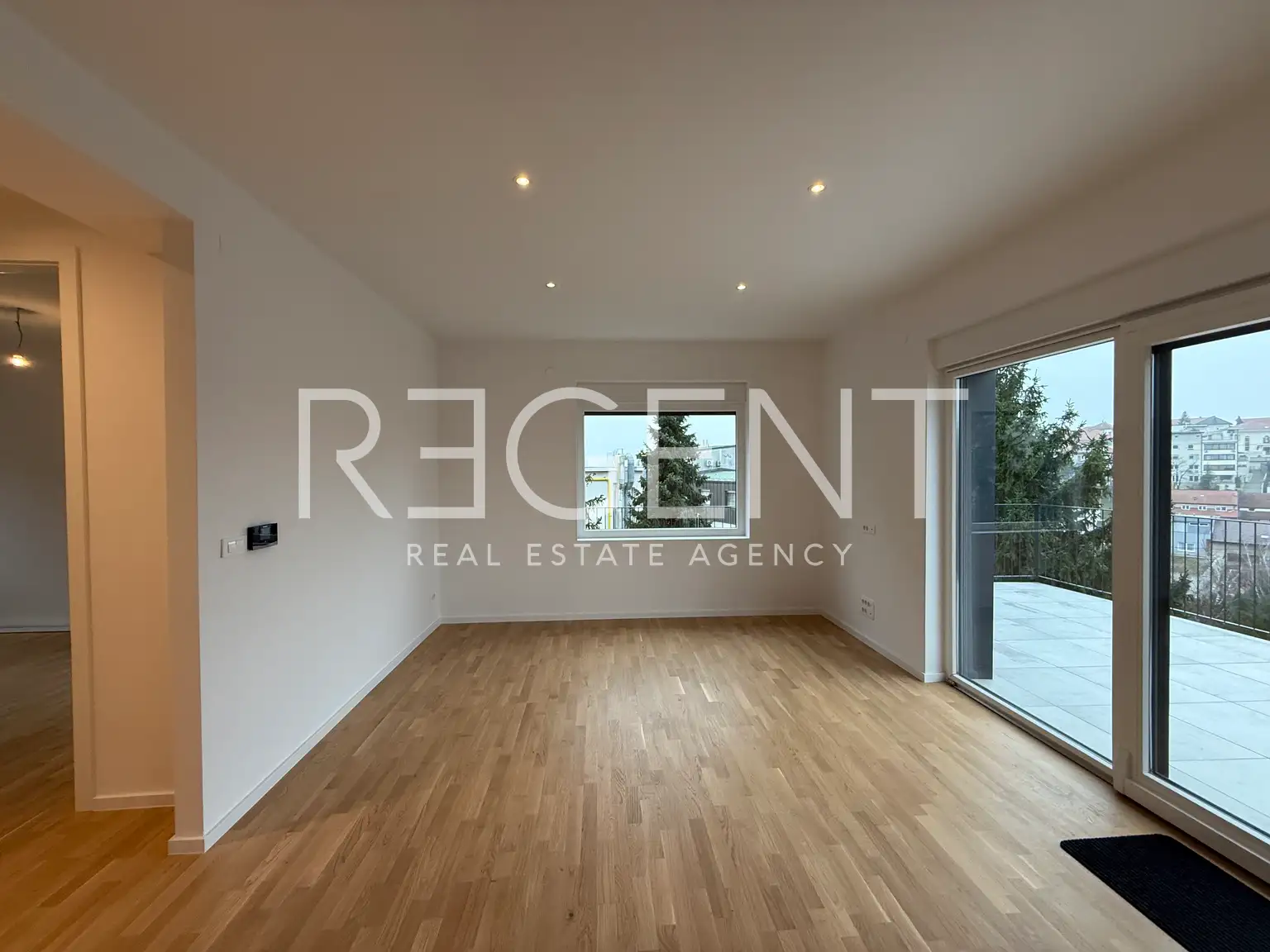 Zagreb, Srebrnjak - moderan trosoban stan u novogradnji