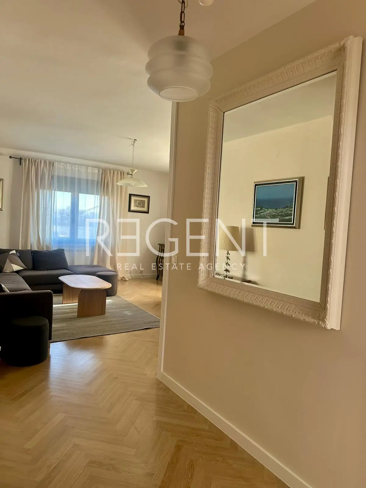 Záhreb, Vrhovec - byt na prenájom s dvorom a garážou