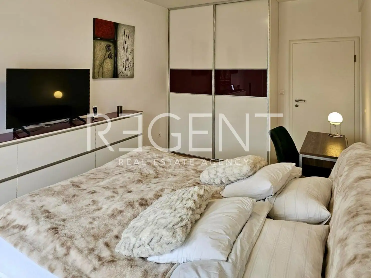 Zagreb, Vrapče - štirisobno stanovanje z garažo