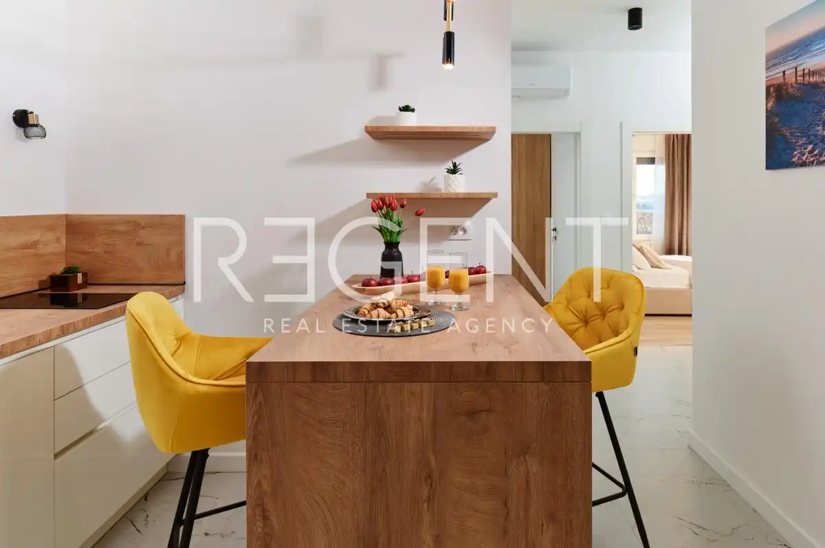 Split, Dugi Rat - Moderní vila s výhledem na moře