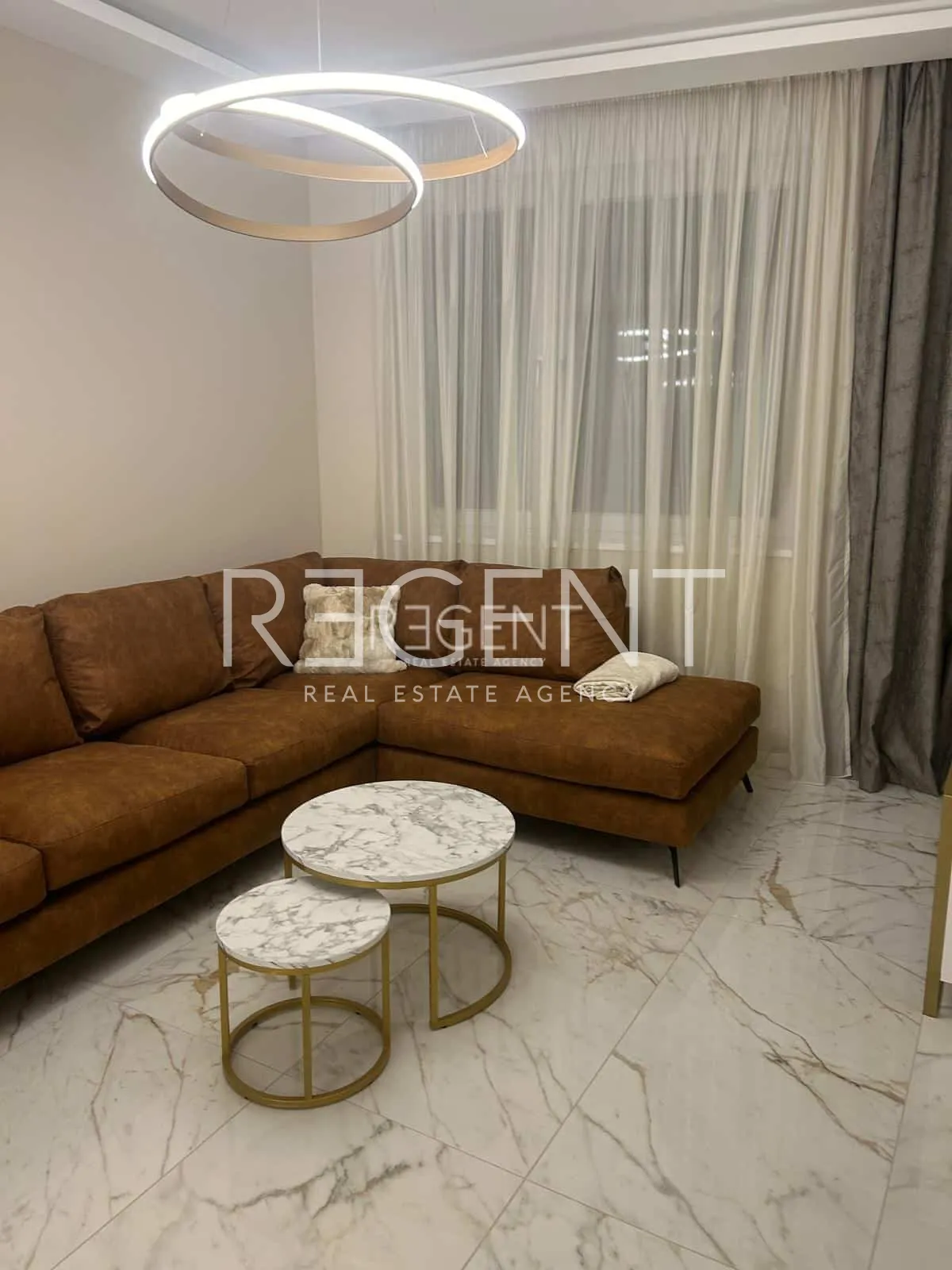 Záhřeb, Remete - Moderní penthouse 112 m2 k pronájmu