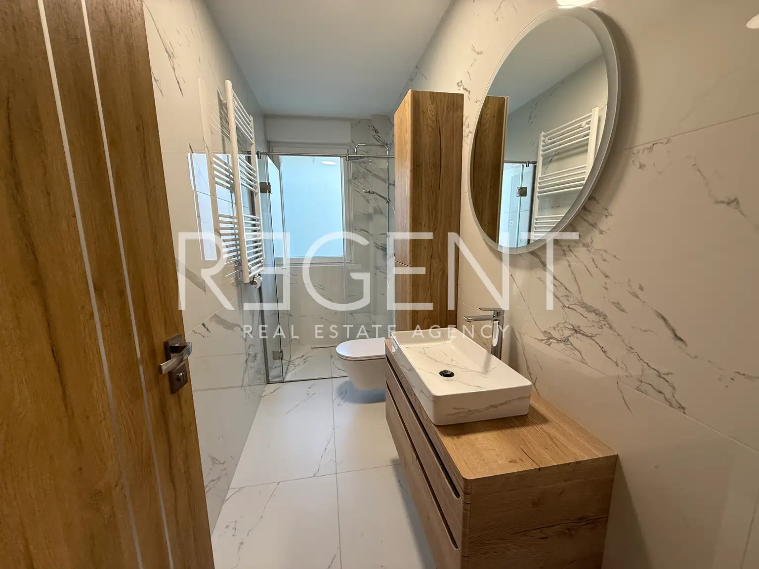 Záhřeb, Gračani – čtyřpokojový byt s garáží