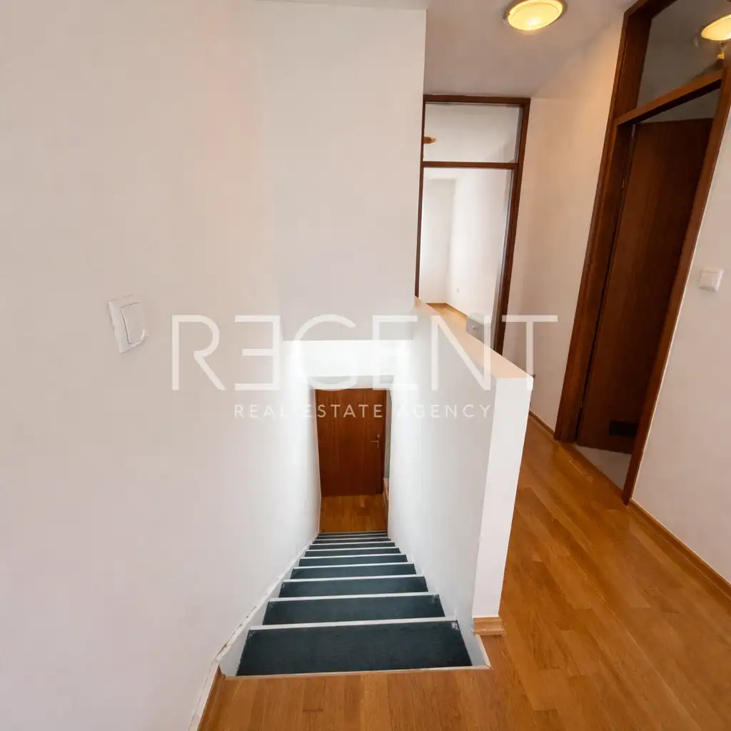 Zagreb, Vrbani - appartement de trois pièces à louer