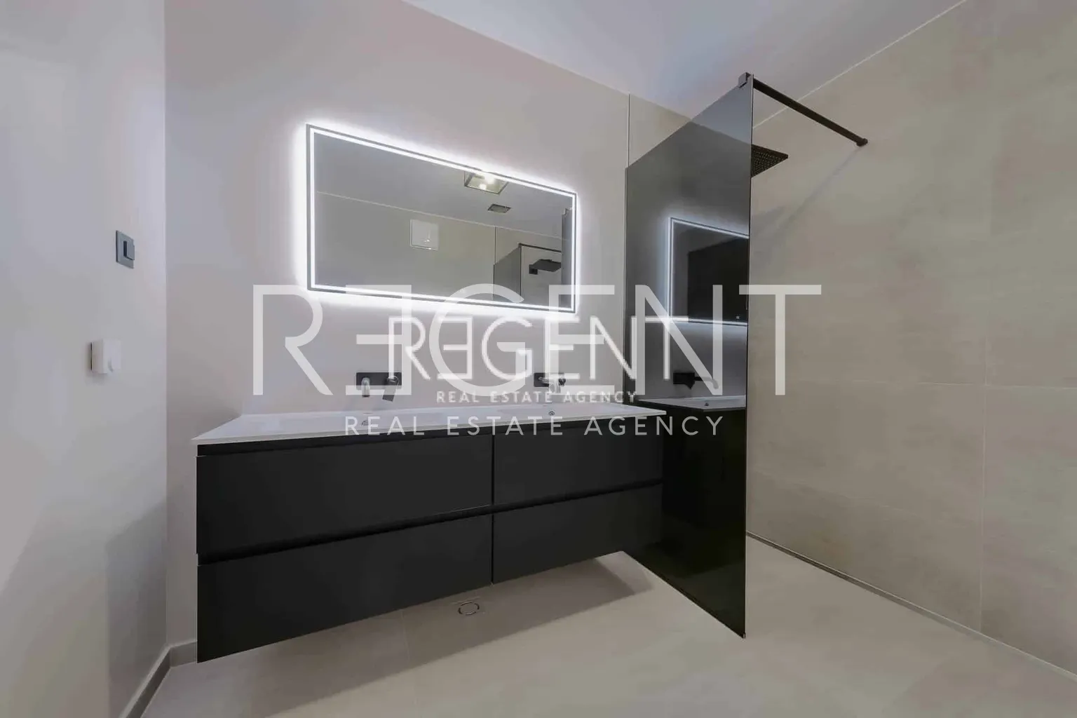 Zagreb, Šestine - Moderan stan u novoizgrađenoj vili 280 m2
