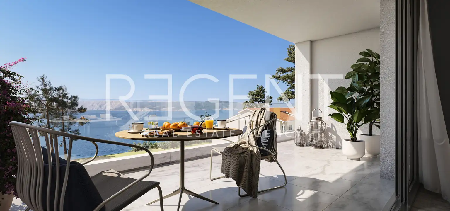 Novi Vinodolski - Mövenpick, trosoban apartman, prvi red do mora