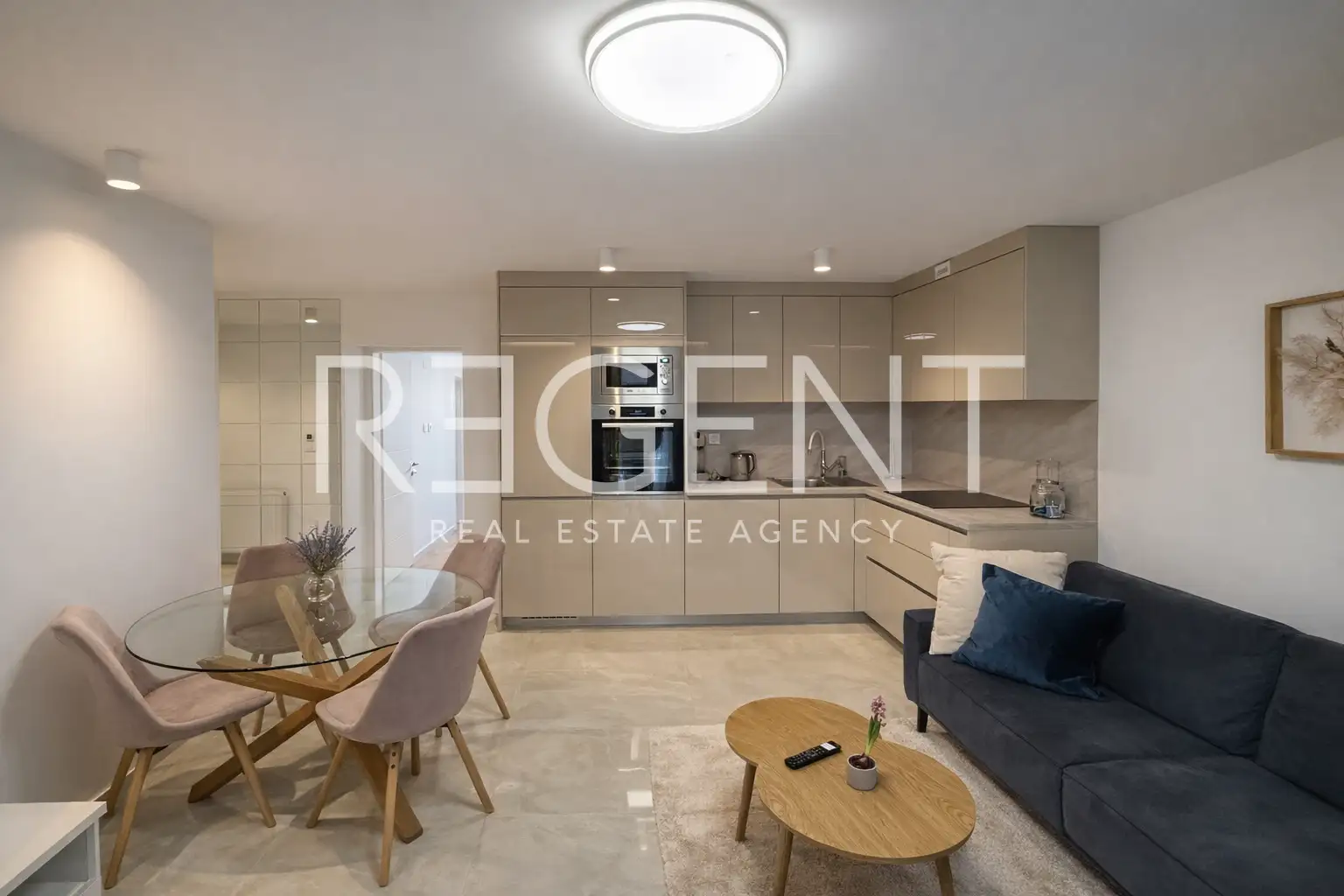 Zagabria, Gračani - Moderno appartamento con tre camere da letto in affitto