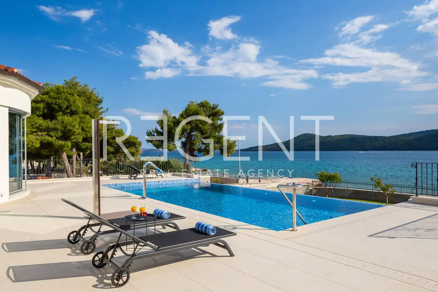 Šibenik - Wunderschöne Luxusvilla am Meer 1000 m2