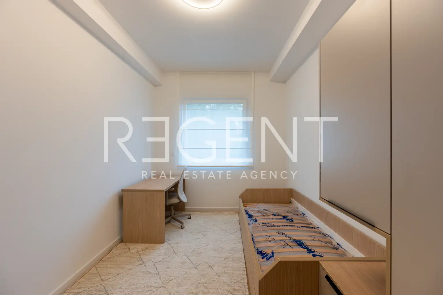 Stan 133 m², Gornji Bukovac — vrt, 3 spavaće, 2 GPM