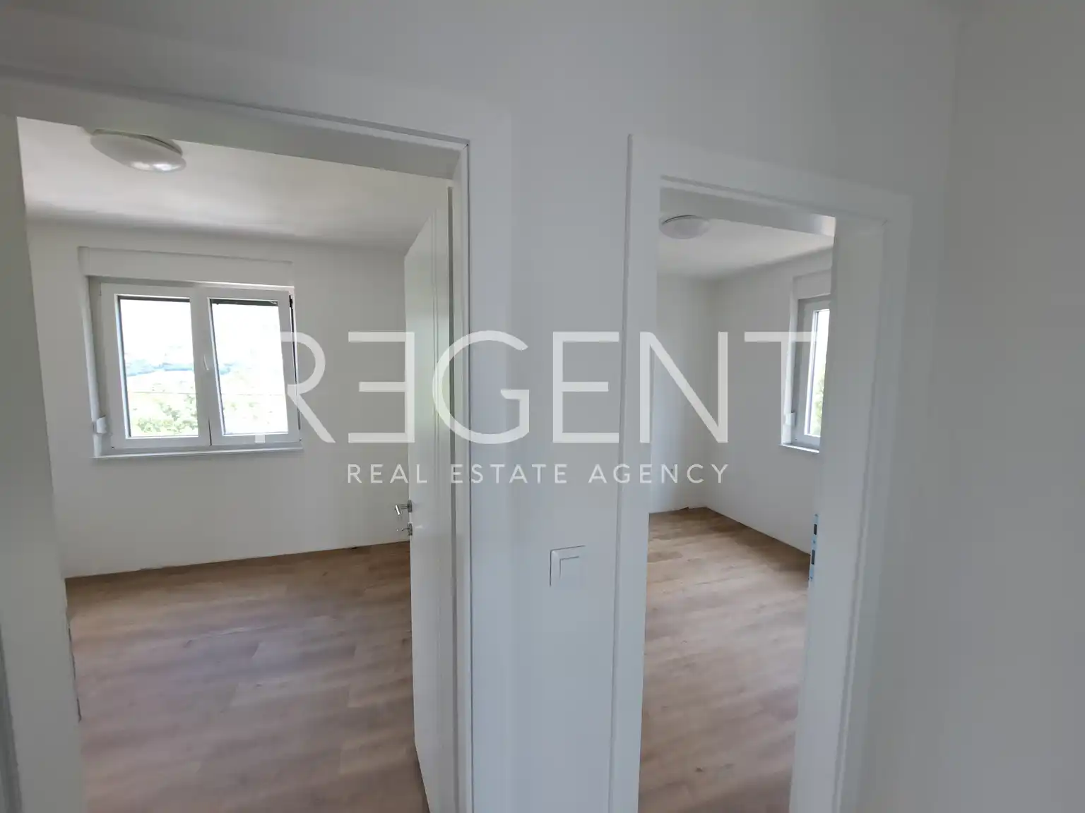 Novi Vinodolski - Appartement moderne de trois pièces dans un endroit calme de 64 m2
