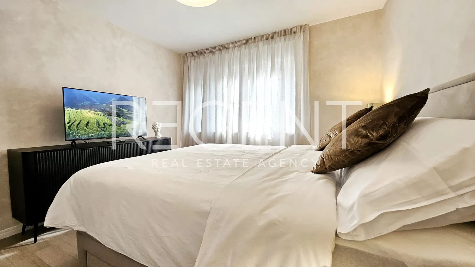 Záhřeb, Medvedgradská – Luxusní dvoupokojový byt 54 m² k pronájmu