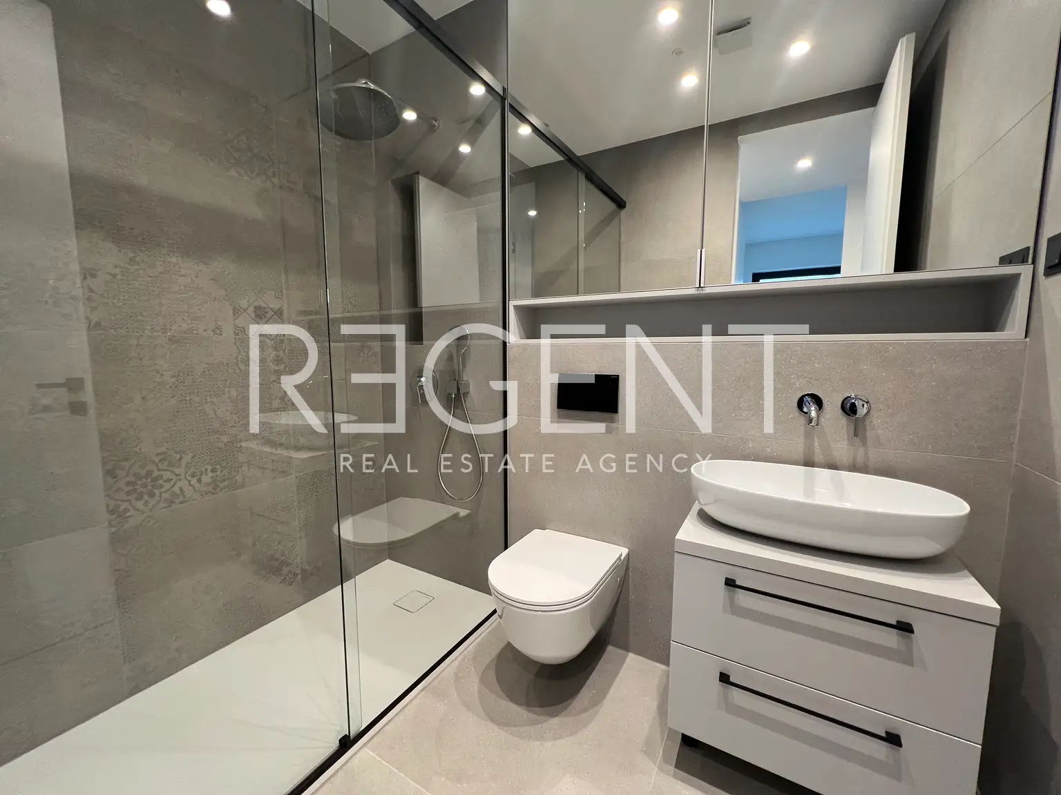 Zagreb, Pantovčak – Luksuzni četverosoban penthouse 131m2  najam