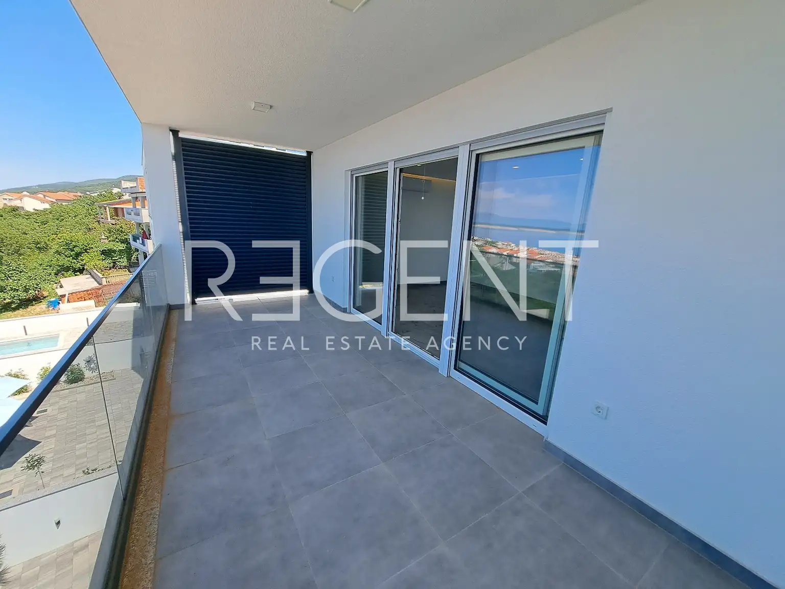 Crikvenica - Three-room apartment with a panoramic sea view