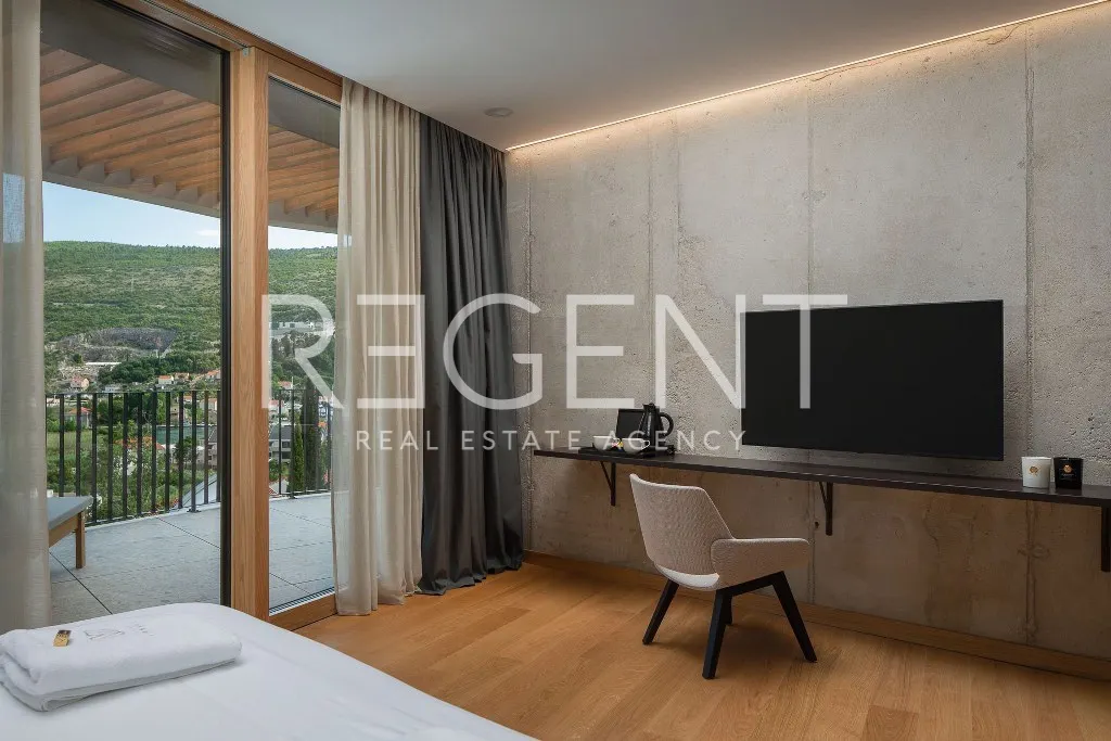 Dubrovník - Elegantná vila moderného dizajnu 394 m2