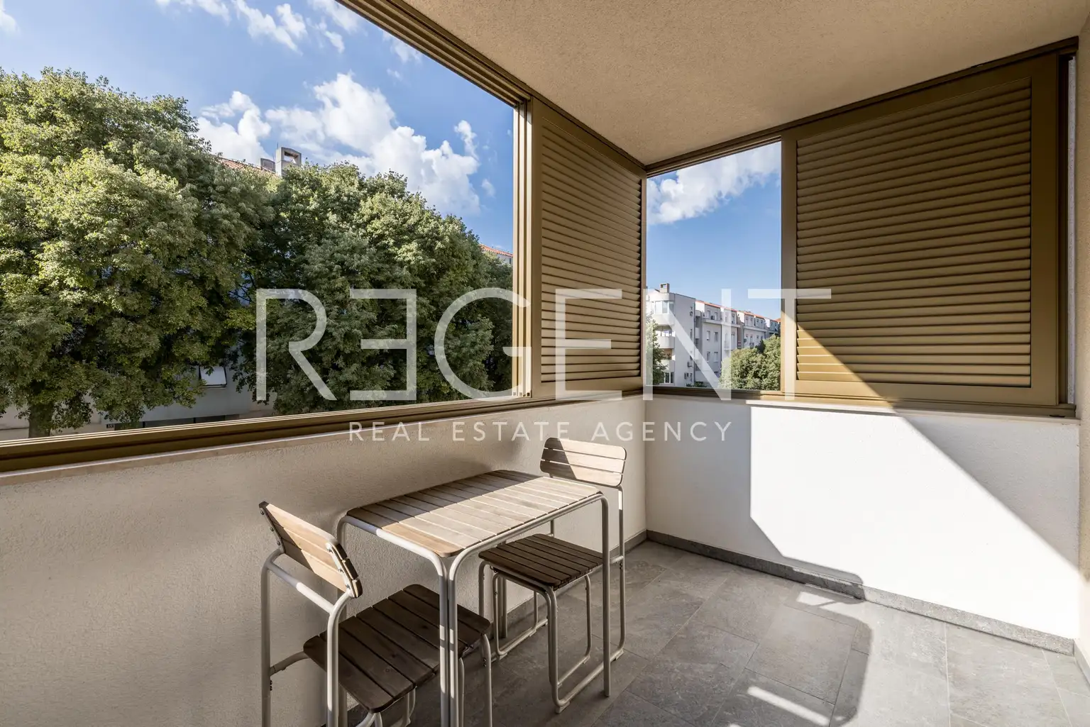 Split, Pazigrad - Jednosoban stan sa loggiom i garažom