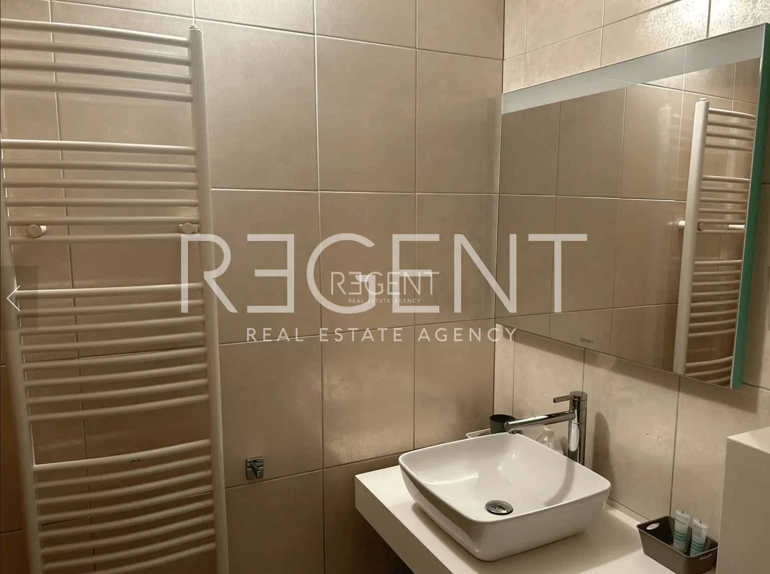 Split, Kroz Smrdećac - atraktiven komforten dvosoben apartma 93 m2