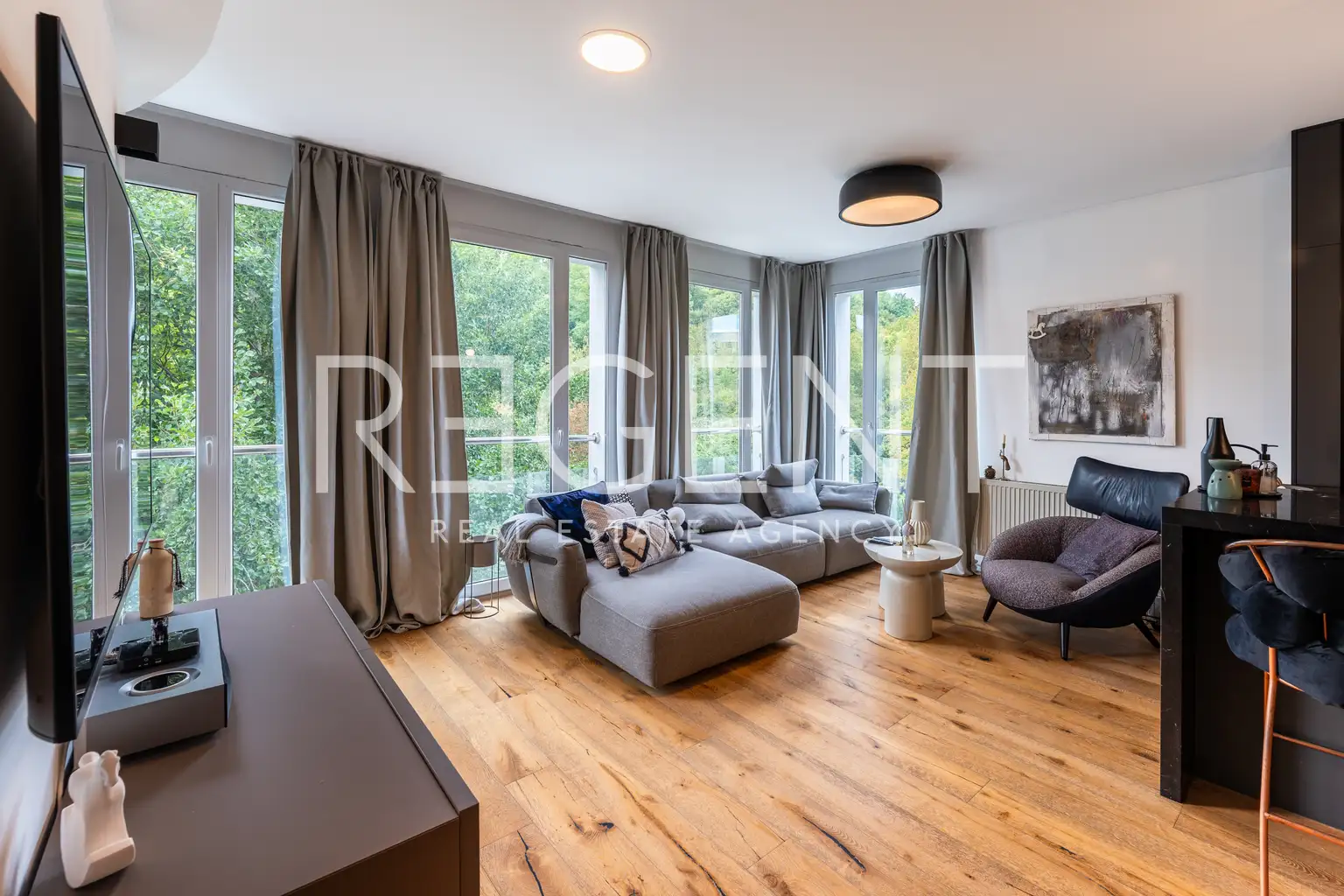 Zagreb, Mlinovi - Appartamento 119 m², quadrilocale, secondo piano, parcheggio