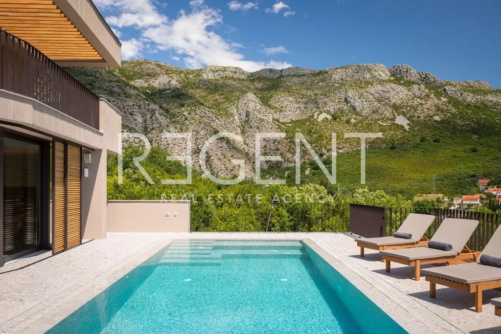 Dubrovník - Elegantná vila moderného dizajnu 394 m2