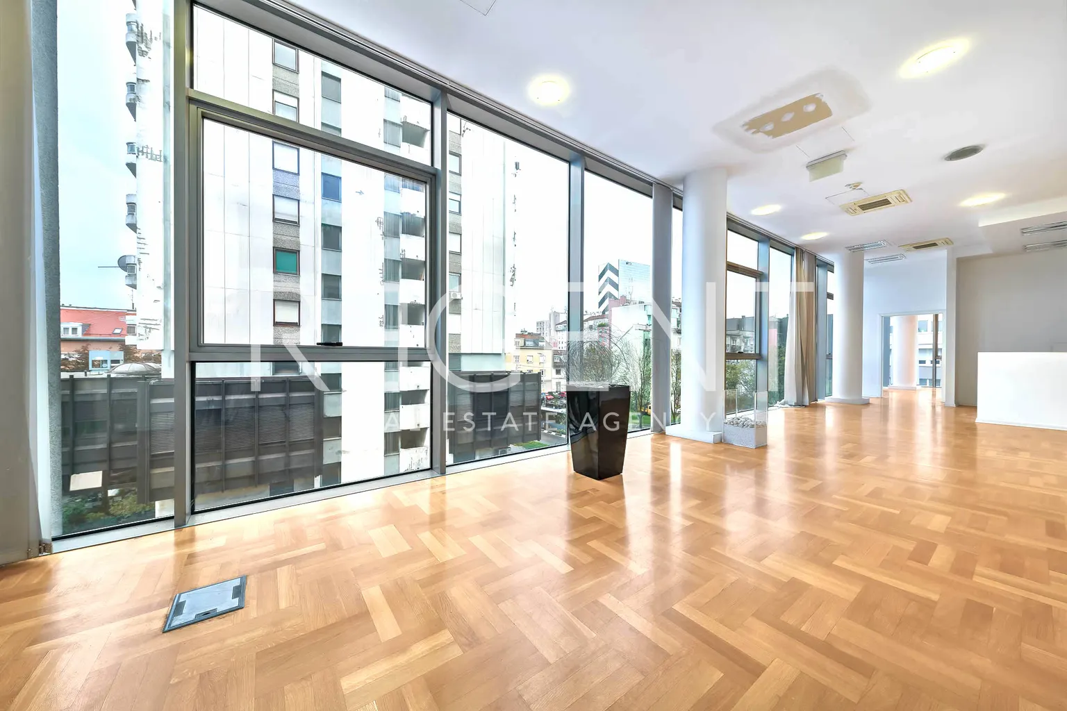 Zagreb, Trešnjevka - Poslovni prostor 477 m2