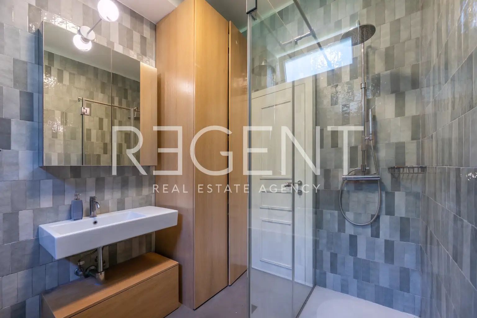 Zagreb, Nazorova Street - Renovated three-room apartment, a rarity on the market