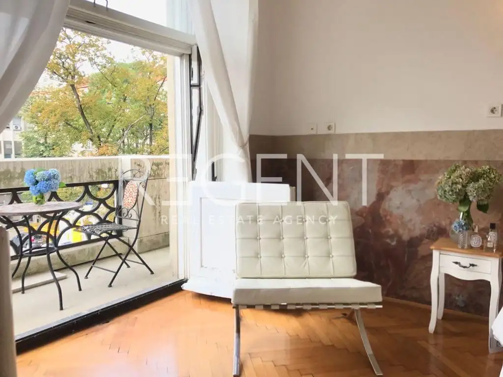 Záhřeb, Dolní město - elegantní třípokojový byt 130 m2 k pronájmu