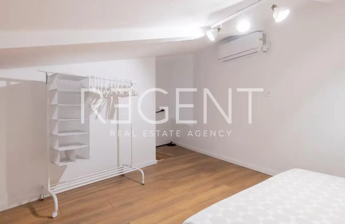 Split, Ville - Appartement en duplex de trois pièces au centre-ville