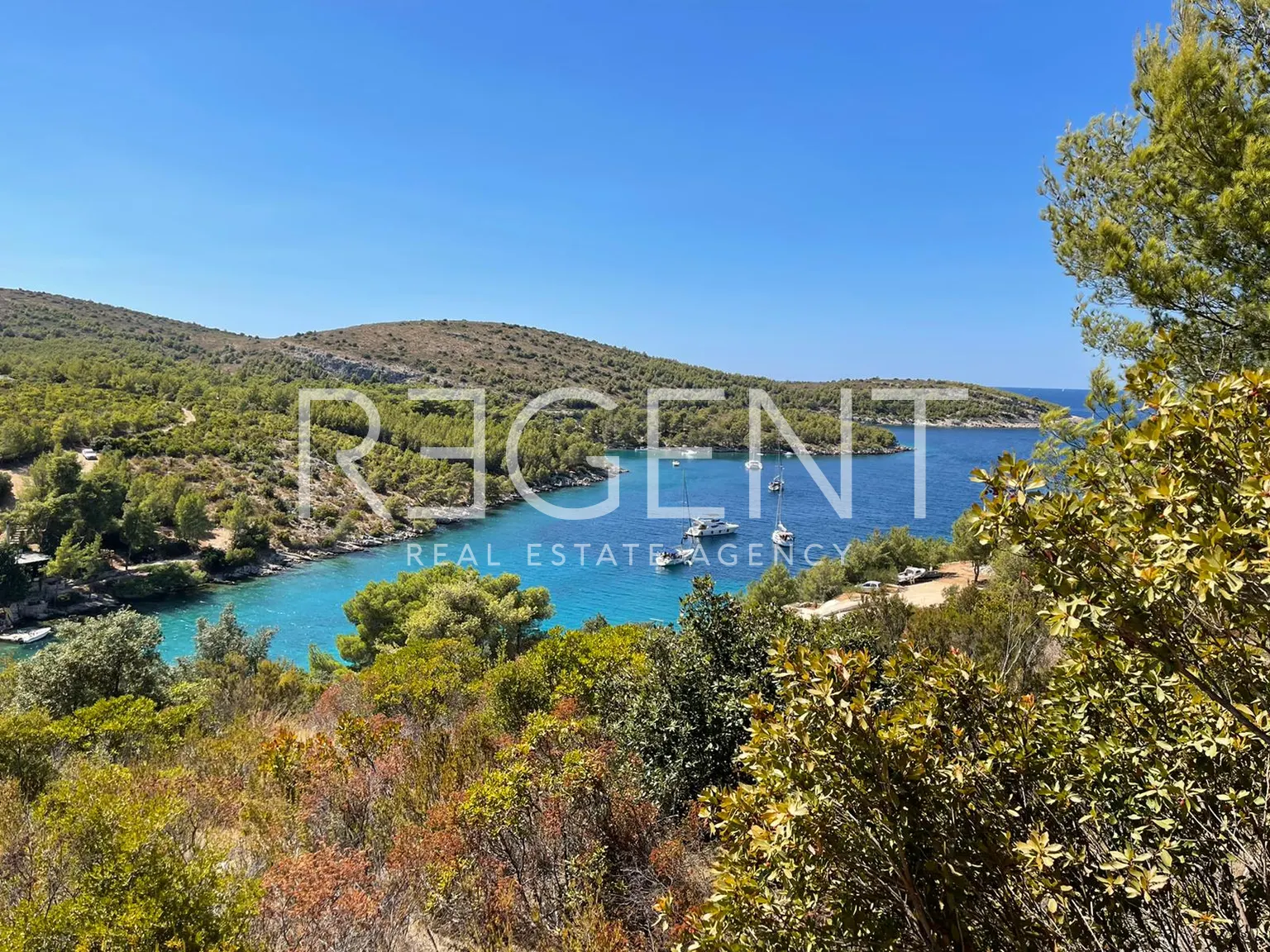 Hvar - Poljoprivredno zemljište, 46000 m2