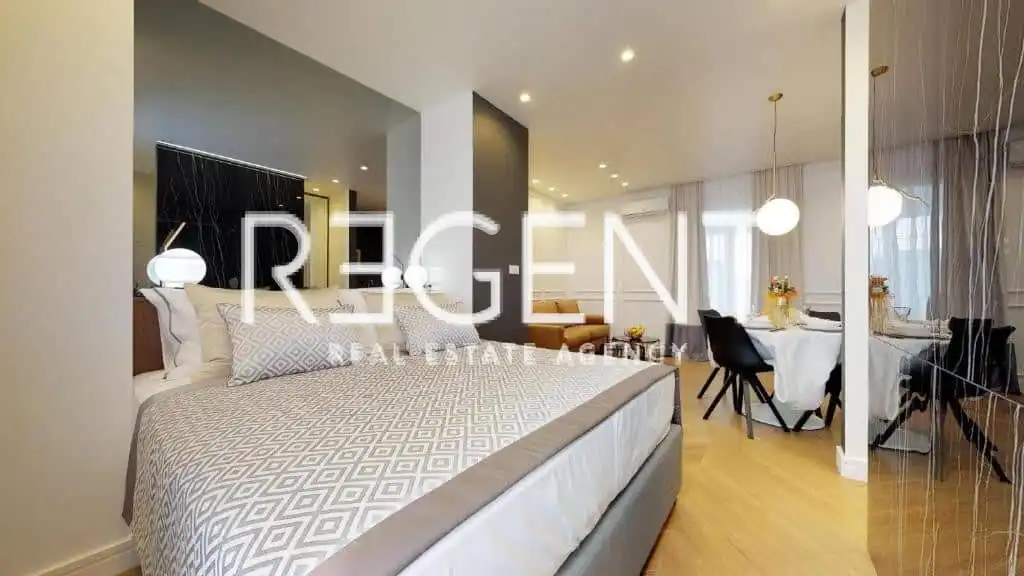 Split, Centar - Dioklecijanova Palača dva studio apartmana 65 m2
