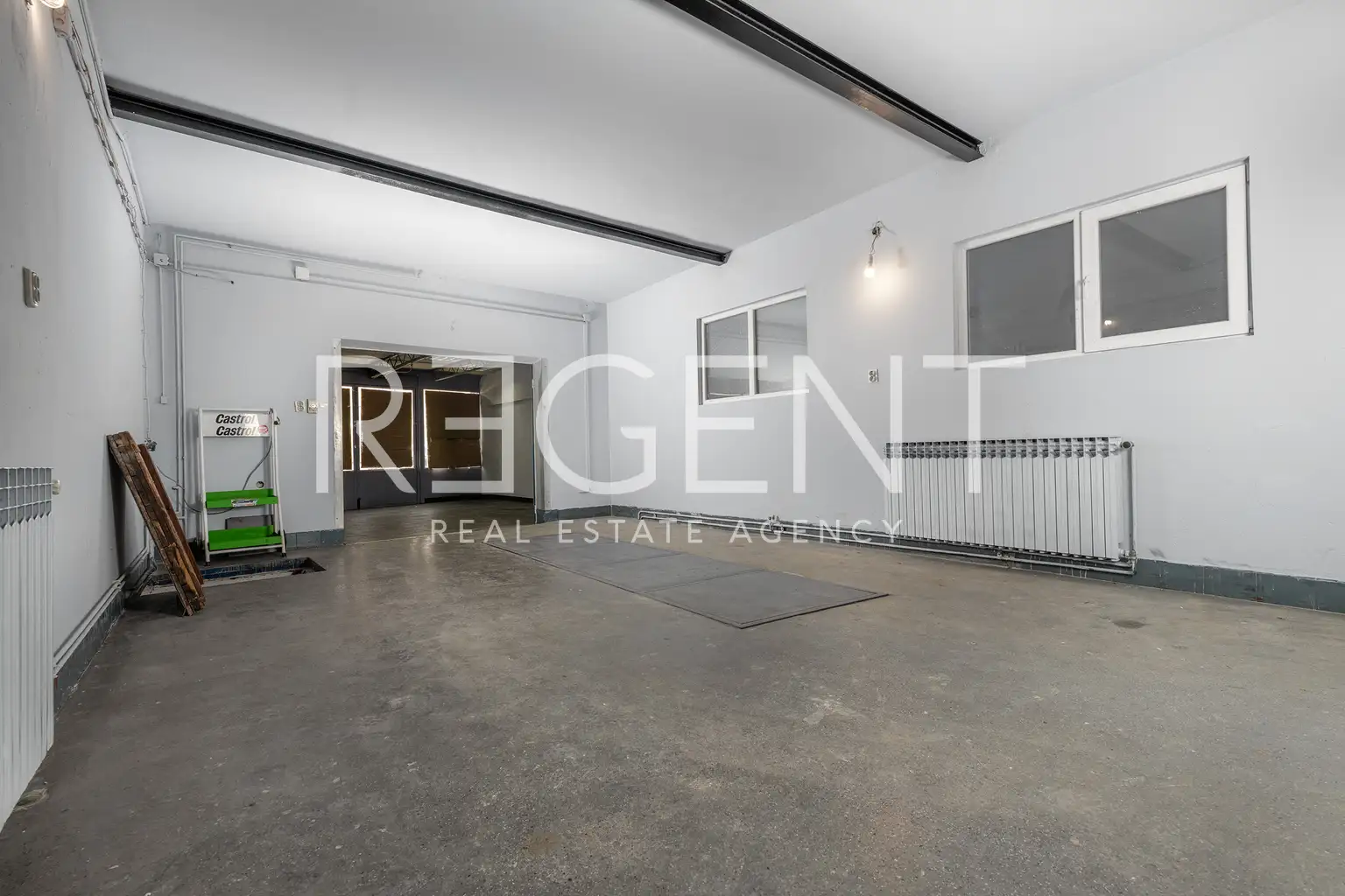 Kuća 340 m², Črnomerec — 2 stambene jedinice i poslovni prostor