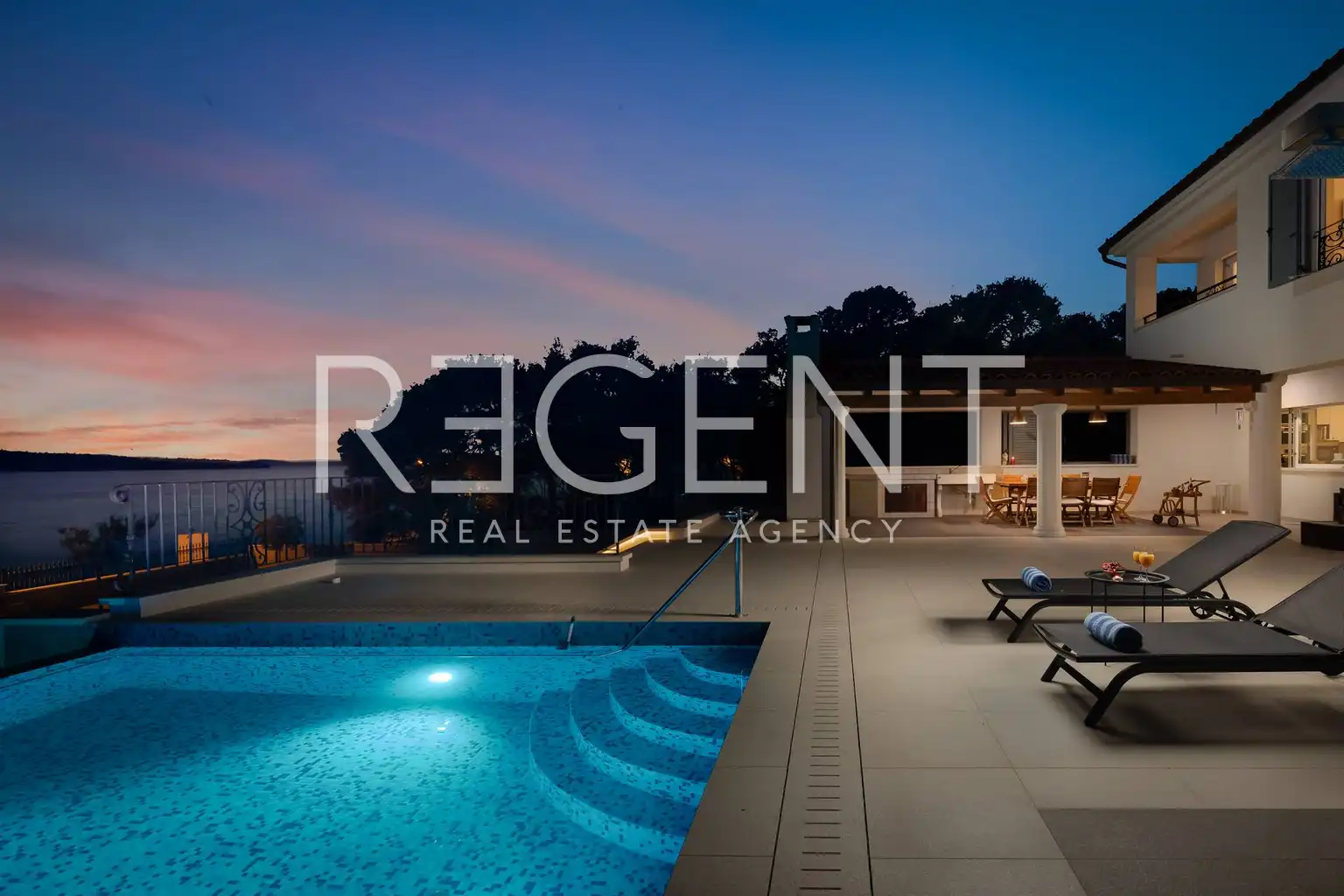 Šibenik - Wunderschöne Luxusvilla am Meer 1000 m2
