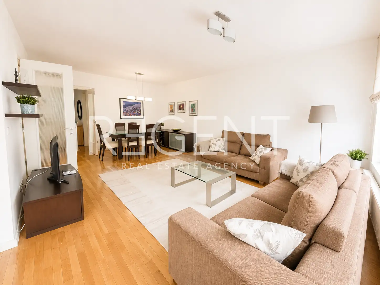Stanovanje 145 m², center Zagreba — 2 terasi, parkirišče, opremljeno