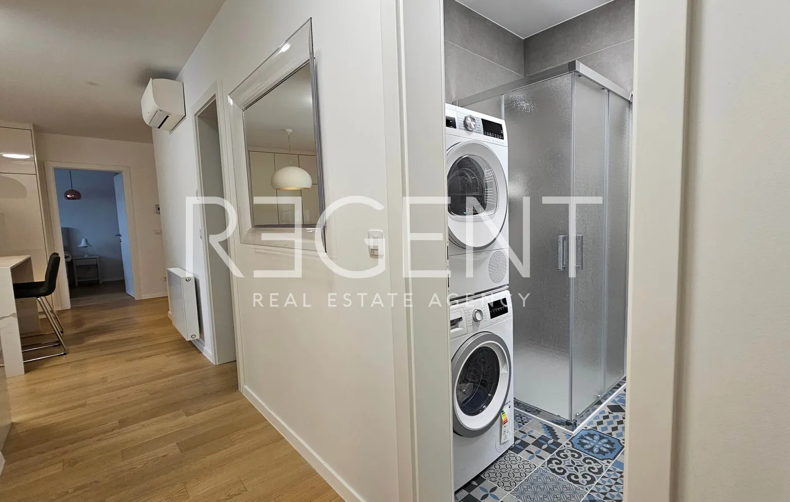 Záhřeb, Trešnjevka - moderní třípokojový penthouse s garážovým stáním 92 m2 novostavba