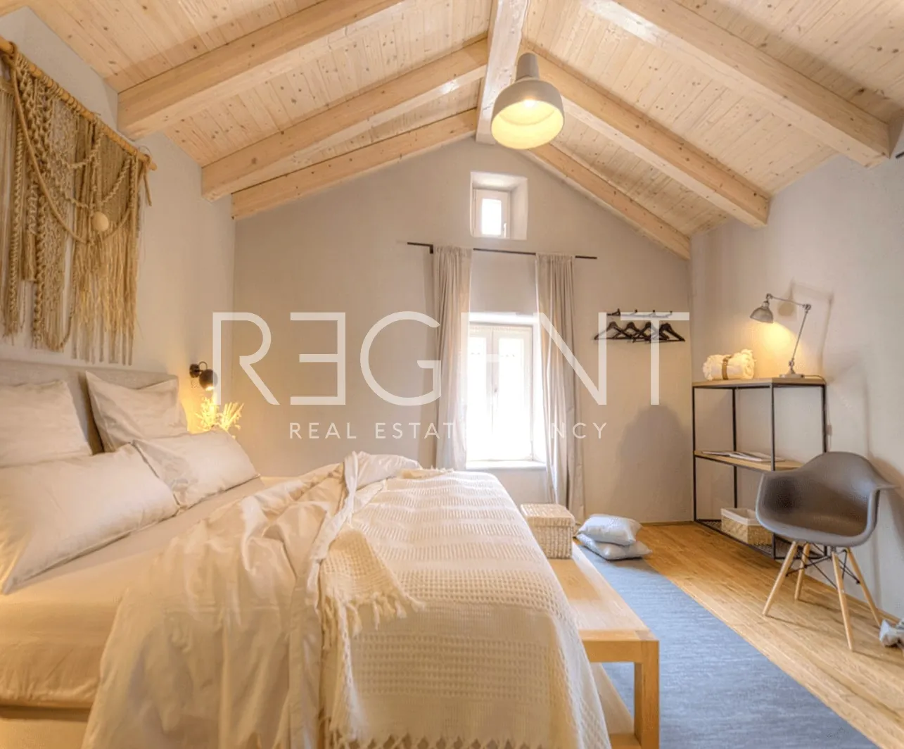 Istra, Poreč – Predivna kamena vila