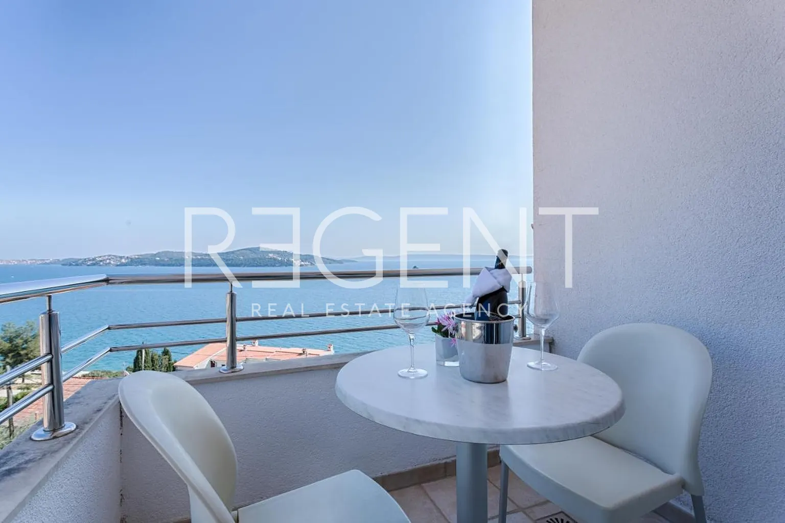 Trogir – Elegancki hotel z widokiem na morze