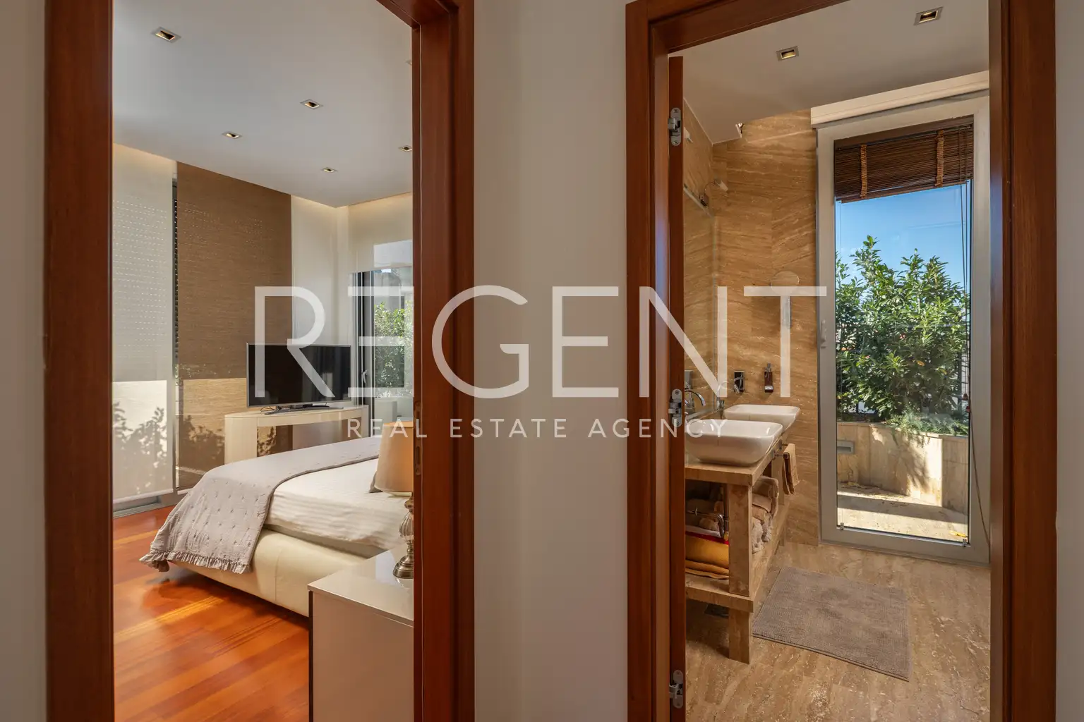 Dubrovnik, Lapad – penthouse 268 m², krovna terasa, bazen, garaža