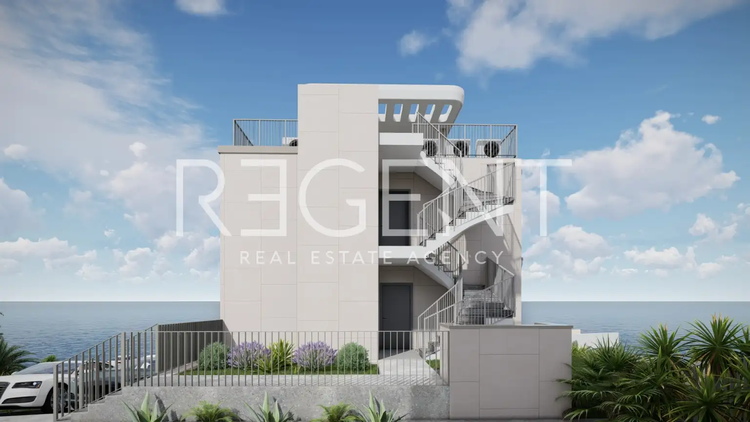 Trogir, Čiovo - Moderan jednosoban stan prvi red do mora