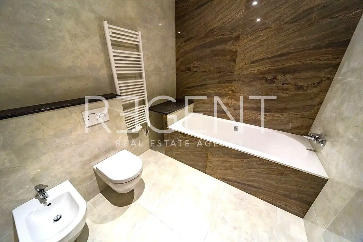 Kvarner, Opatija - Moderan penthouse s krovnom terasom, novogradnja 197 m2