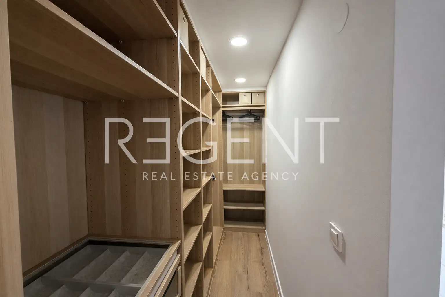 Zagabria, Gračani - Moderno appartamento con tre camere da letto in affitto